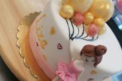 received_1385111872232287